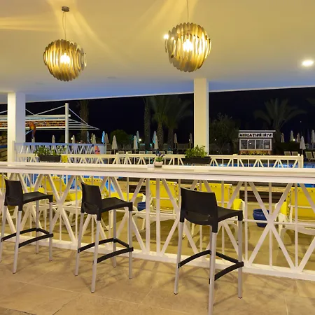 Orange County Resort 5*