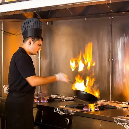Orange County Resort 5*